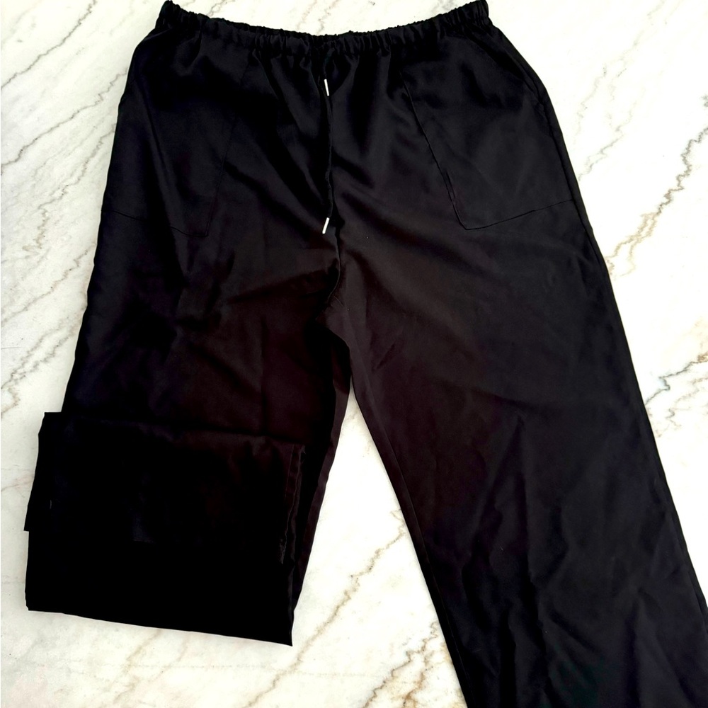 Wide Leg Light Weight Pants - Size XL - Never worn